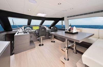  Horizon E75 Skylounge Repeat Offender III  <b>Interior Gallery</b>