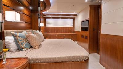  Horizon E78 Open Bridge Wild Duck  <b>Interior Gallery</b>