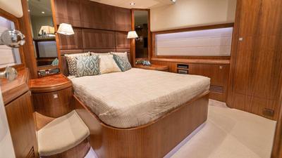  Horizon E78 Open Bridge Wild Duck  <b>Interior Gallery</b>