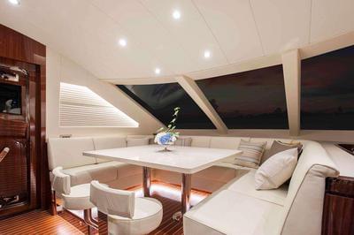  Horizon E88 Skylounge Waddle We Do  <b>Interior Gallery</b>