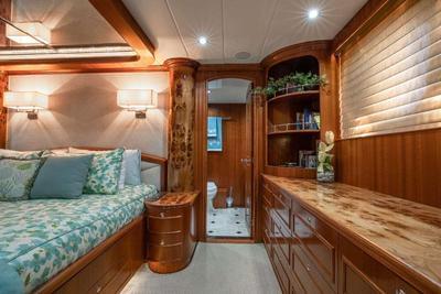  Horizon E94 Kentucky Belle  <b>Interior Gallery</b>