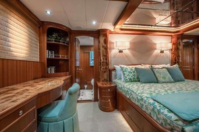  Horizon E94 Kentucky Belle  <b>Gallery</b>