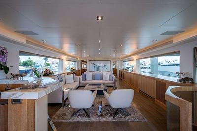  Horizon RP110 Skylounge Andrea VI  <b>Interior Gallery</b>