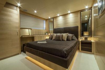  ISA Sport 120 Grand Mariana III  <b>Interior Gallery</b>