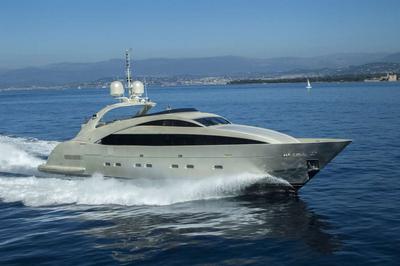  ISA Sport 120 Grand Mariana III  <b>Exterior Gallery</b>