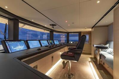  Lürssen custom Moon Sand  <b>Interior Gallery</b>