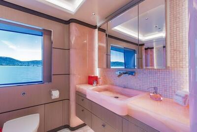  Lürssen custom Moon Sand  <b>Interior Gallery</b>