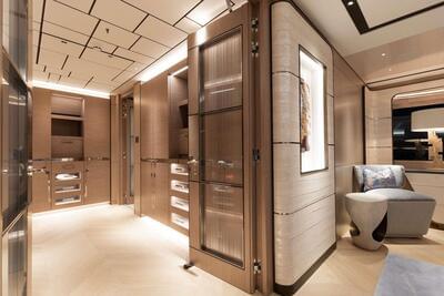  Lürssen custom Moon Sand  <b>Interior Gallery</b>