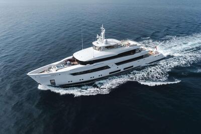  Lürssen custom Moon Sand  <b>Exterior Gallery</b>