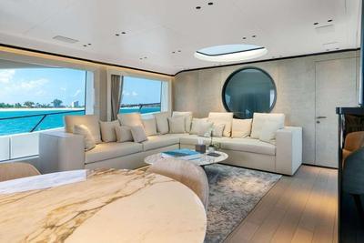  Mangusta 104 REV The Wolf  <b>Interior Gallery</b>