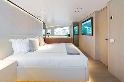  Mangusta 104 REV The Wolf  <b>Interior Gallery</b>