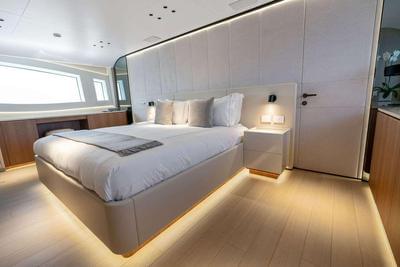  Mangusta 104 REV The Wolf  <b>Interior Gallery</b>