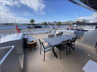 <b>Галерея</b>  Mangusta 108 Escape mana 