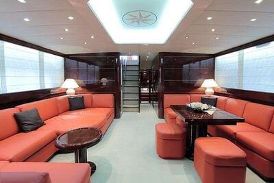 <b>Галерея интерьеров</b>  Mangusta 80 Aquarius m 