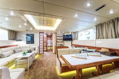 <b>Галерея интерьеров</b>  Mangusta 80 Speedy t 