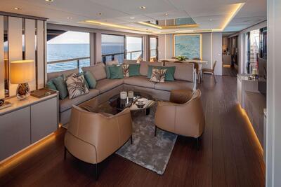 <b>Галерея интерьеров</b>  Mangusta Gransport 33 Perfect Lady 