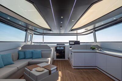 <b>Галерея интерьеров</b>  Mangusta Gransport 33 Perfect Lady 