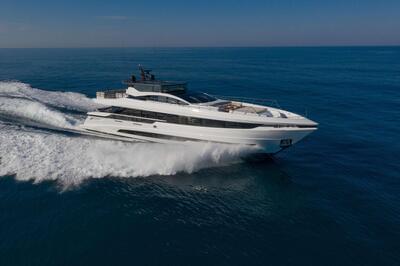 <b>Галерея</b>  Mangusta Gransport 33 Perfect Lady 