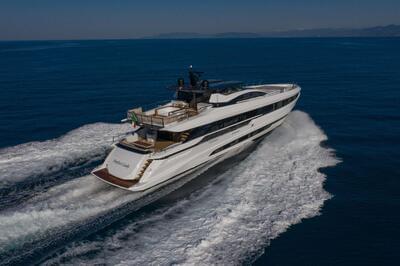 <b>Галерея</b>  Mangusta Gransport 33 Perfect Lady 