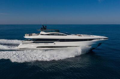 <b>Галерея</b>  Mangusta Gransport 33 Perfect Lady 