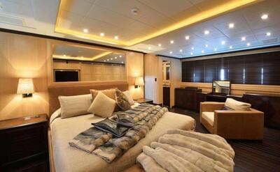  Mangusta Maxi Open 108 BECOOL  <b>Interior Gallery</b>