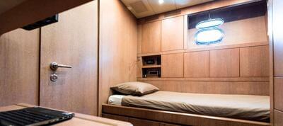  Mangusta Maxi Open 108 Blooms  <b>Interior Gallery</b>