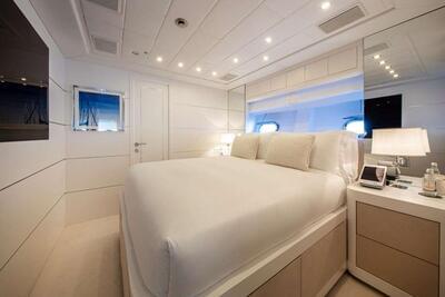  Mangusta Maxi Open 108 Dayboat  <b>Interior Gallery</b>