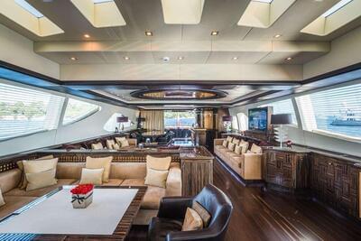  Mangusta Maxi Open 165 Moka  <b>Interior Gallery</b>