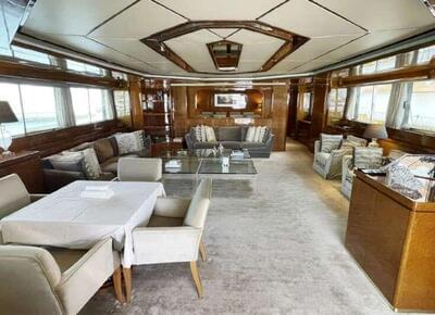  Mondomarine Custom Alia 7  <b>Interior Gallery</b>