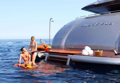  Mondomarine Custom AUSPICIOUS  <b>Exterior Gallery</b>