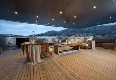  Mondomarine Custom AUSPICIOUS  <b>Exterior Gallery</b>