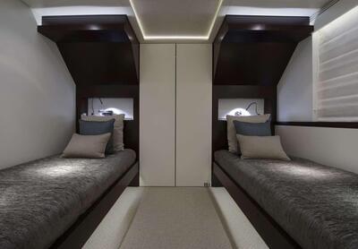  Mondomarine Custom AUSPICIOUS  <b>Interior Gallery</b>