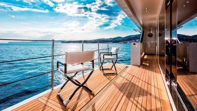  Mondomarine Custom Serenity  <b>Exterior Gallery</b>