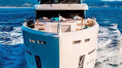  Mondomarine Custom Serenity  <b>Exterior Gallery</b>