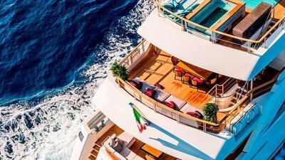  Mondomarine Custom Serenity  <b>Exterior Gallery</b>