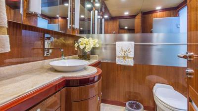  Ocean Alexander 102 Julia  <b>Interior Gallery</b>