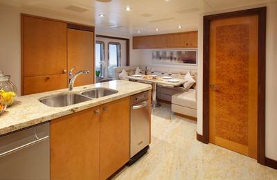  Ocean Alexander 120 Dream Weaver  <b>Interior Gallery</b>