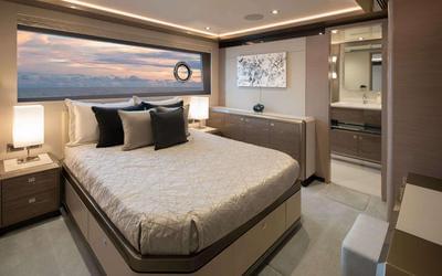  Ocean Alexander 35R Entrepreneur  <b>Interior Gallery</b>