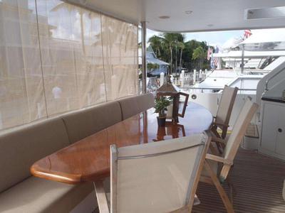  Ocean Alexander 90 skylounge 2012 Aura  <b>Exterior Gallery</b>