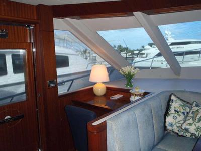  Ocean Alexander 90 skylounge 2012 Aura  <b>Interior Gallery</b>