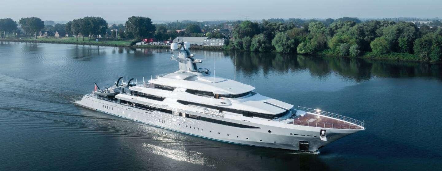 Oceanco custom Draak