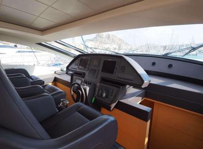  Pershing 80 Prata  <b>Interior Gallery</b>