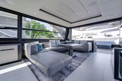  Pershing 8x 8XO  <b>Interior Gallery</b>