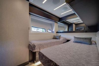  Pershing 8x 8XO  <b>Interior Gallery</b>