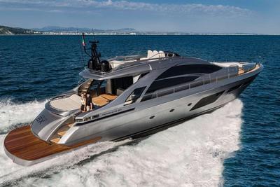  Pershing 8x 8XO  <b>Exterior Gallery</b>