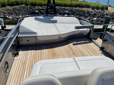  Pershing 8x Nicky D’s  <b>Exterior Gallery</b>