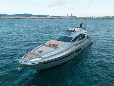  Pershing 8x Survivor  <b>Exterior Gallery</b>