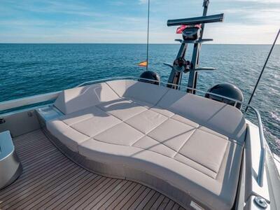  Pershing 8x Survivor  <b>Exterior Gallery</b>