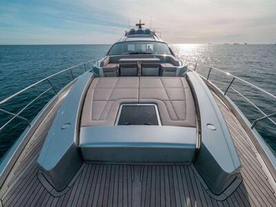  Pershing 8x Survivor  <b>Exterior Gallery</b>