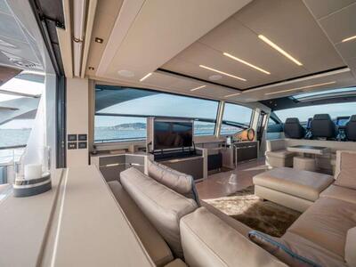  Pershing 8x Survivor  <b>Exterior Gallery</b>